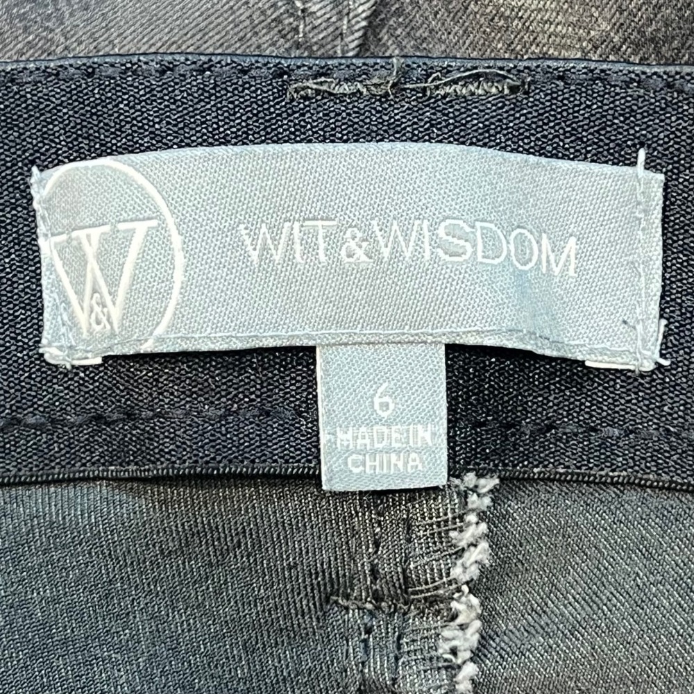 Wit & Wisdom Black & Army Green Plaid Straight Leg Stretchy Capri Jeans Size 6 - Picture 7 of 11